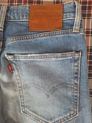 Pantalón Vaquero Levi's Azul Claro. Talla W30 L30