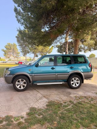 Nissan Terrano 2003