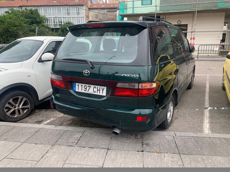 Toyota Previa 2003 - foto 1
