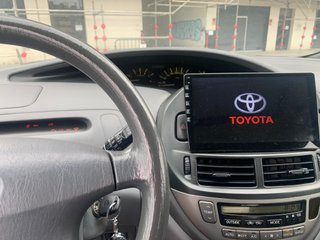 Toyota Previa 2003