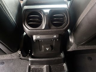 Jeep Wrangler 2.0i, 272cv, FULL......