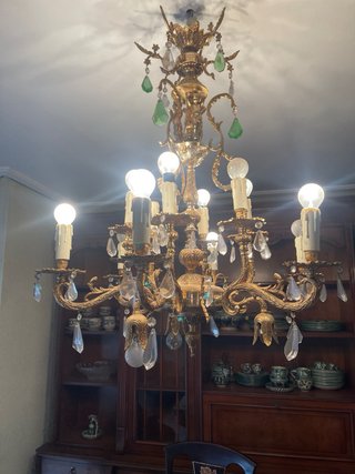 Lampada a sospensione classica in cristallo e metallo