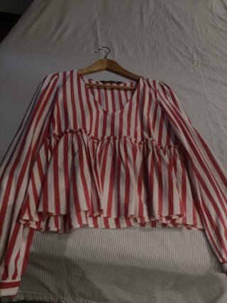 Camicia Zara a righe rosse e bianche