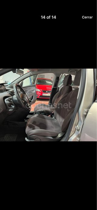 Lancia Ypsilon 2011