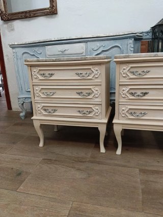 Coppia di Comodini in Marmo e Legno