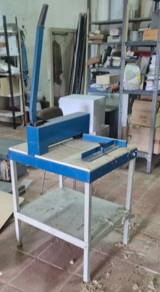 Guillotina industrial manual