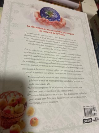La alimentación natural y energética piensa glo...