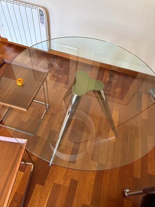 Mesa redonda cristal y metal