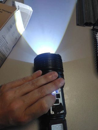 Linterna L-S71 multifunción