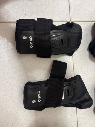 Juego protecciones adulto Oxelo