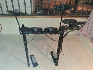 Batería Electrónica Yamaha DTX402K