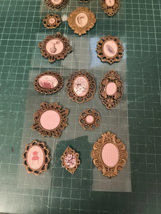 Marcos miniatura per case delle bambole