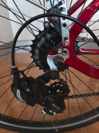 Bicicleta Señora Grande Roja