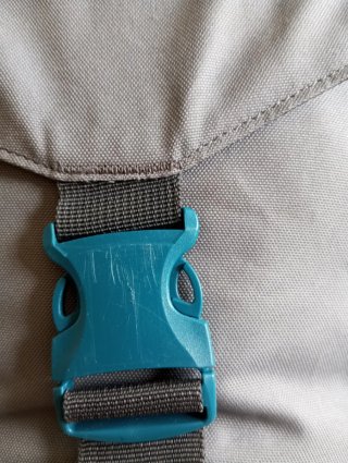 Mochila senderismo 50L  Quechua gris y turquesa