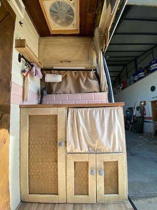 Renault Master camper sobreelevada