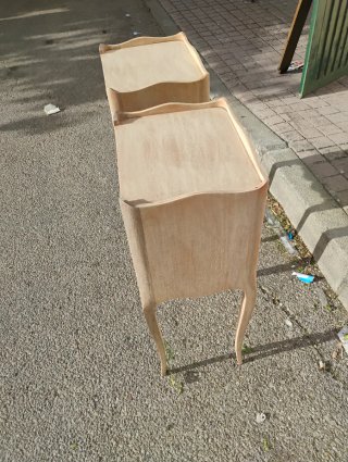 Coppia di tavolini antichi francesi