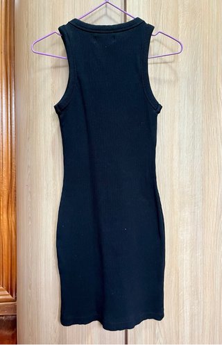 Vestido negro corto ajustado, talla XS, Bershka