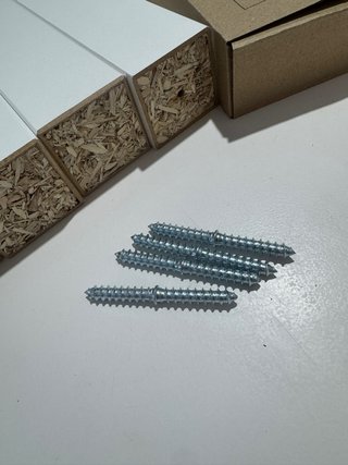 Patas blancas para mesa + tornillos