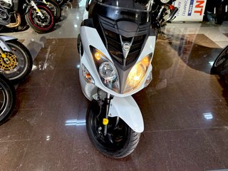 SYM Joyride 125 Evo Blanca