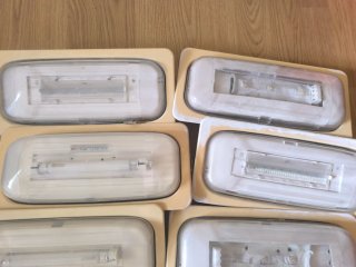 8 Luces de emergencia LED y fluorescentes