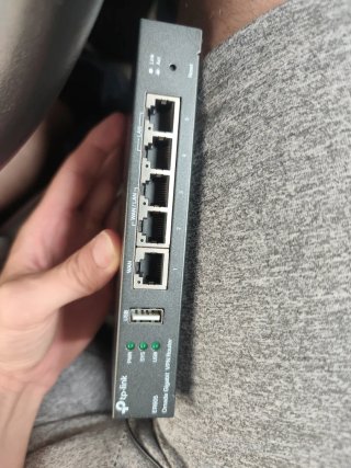Router TP-Link Omada ER605 Gigabit VPN