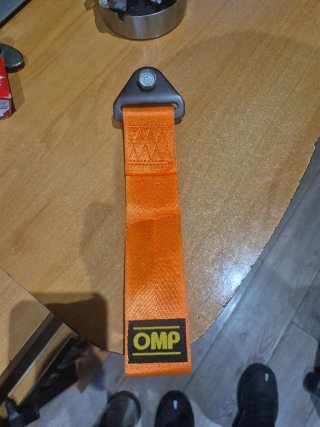 Gancho remolque OMP naranja