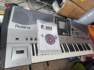 VENDO O CAMBIO ROLAND E80