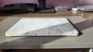 MacBook Pro 13 2017 16GB RAM 256GB SSD