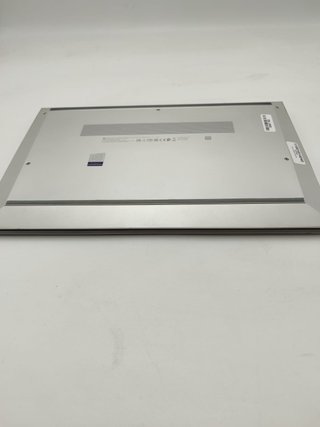 HP EliteBook 840 G8 Argento