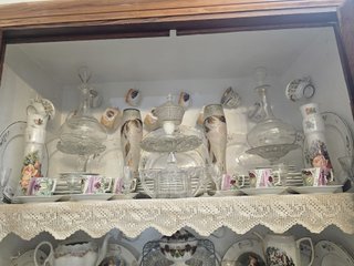 Piezas de Porcelana y Cristal Antiguo