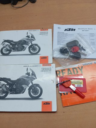 KTM 1190 Adventure Negra y Naranja
