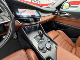 Alfa Romeo Giulia Q4 280cv 2017 (C) Unico dueño