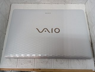 Portátil Sony Vaio VPCEH Blanco (1820)