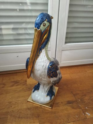 Figura Pelícano Artesanía Cerámica Dorada
