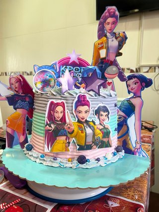 Tartas personalizadas y desayuno sorpresa