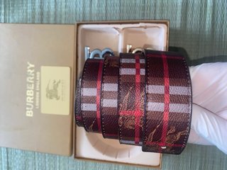 Cintura Burberry Doppio Logo Reversibile