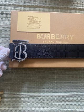 Cintura Burberry Doppio Logo Reversibile