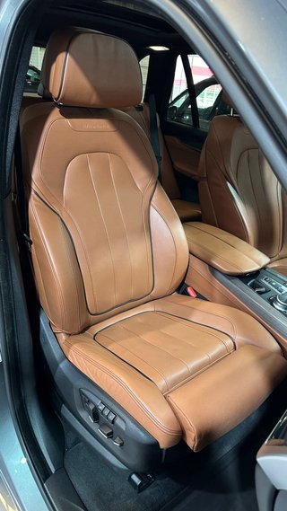 BMW X5 M50D