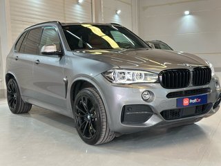 BMW X5 M50D