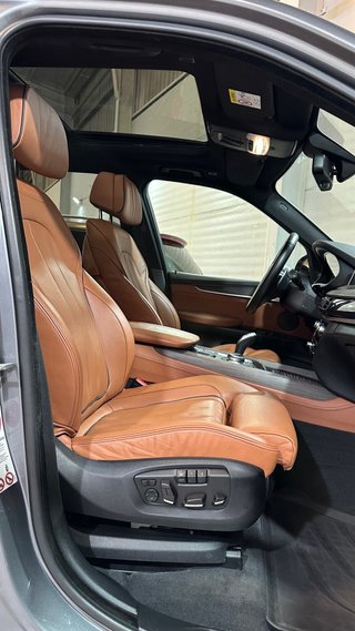 BMW X5 M50D