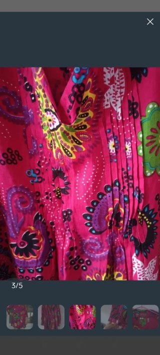 Vestido corto estampado manga larga