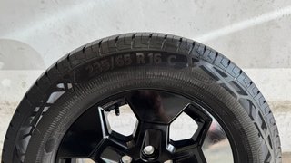 Llantas + Cubiertas Ford Transit Custom