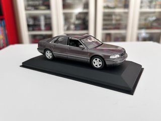 MINICHAMPS Audi A8 escala 1:43