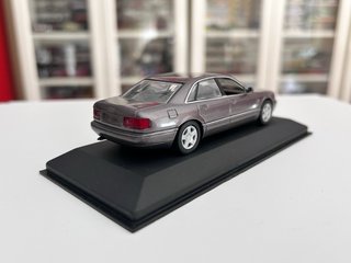 MINICHAMPS Audi A8 escala 1:43