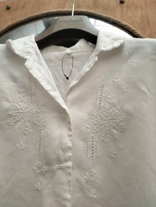Camicia Lino Ricamata Conbipel Bianca