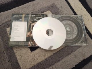 CD Nach Un Día en Suburbia