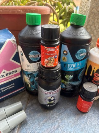 Kit Cultivo Indoor Mills + Medidores pk 13/14