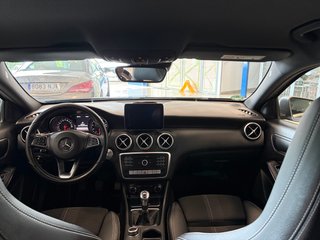 Mercedes-Benz Clase A 180 URBAN