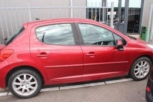 Recambios Peugeot 207 5p rojo en buen estado