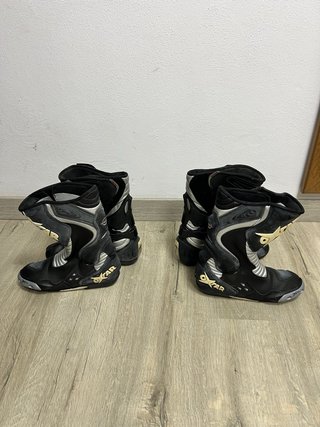 Botas de Moto OXTAR Negras y Grises